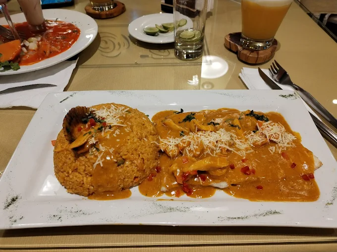 Cena en el Principal